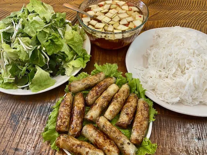 Fried Vietnamese Spring Rolls (Nem) Recipe