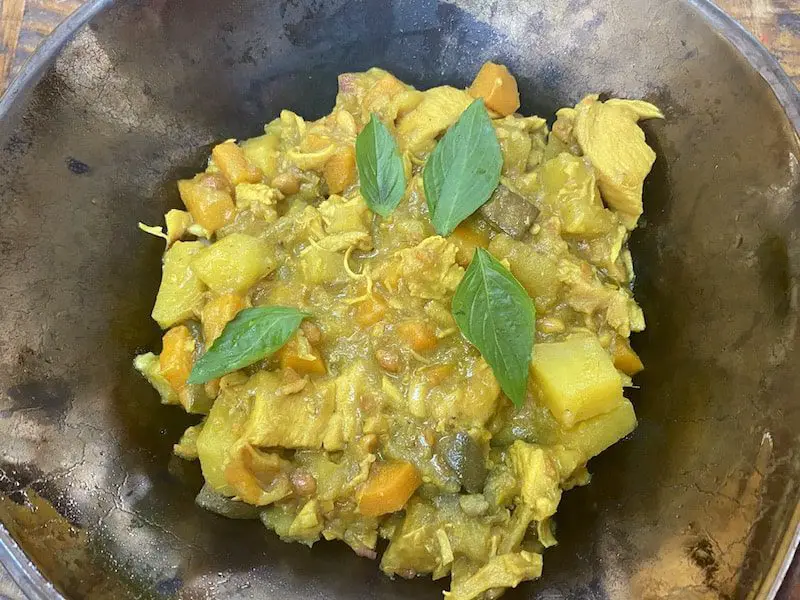 Thai Vegetable (Chicken) Yellow Curry Recipe From Scratch
