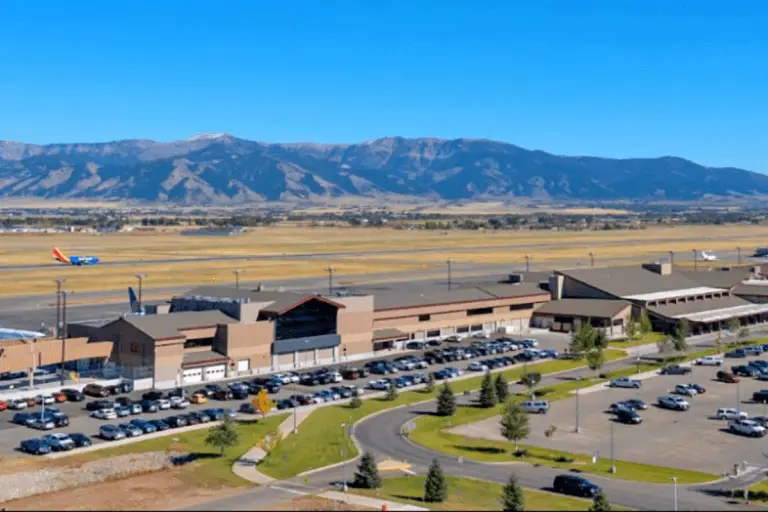Which Airport Is Close To Yellowstone? And Other Yellowstone Airport ...