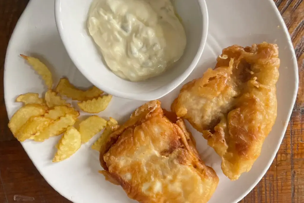 Fish And Chips With Tartar Sauce