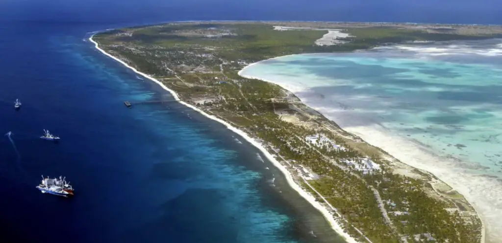 Kiribati, Pacific Ocean