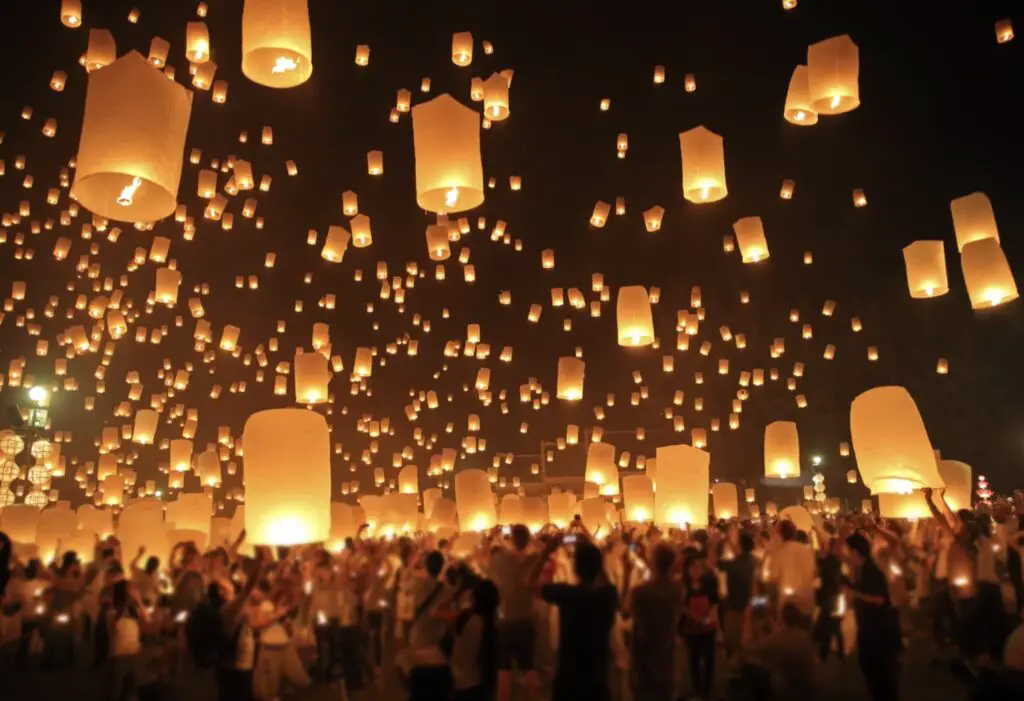 Yi Peng Lantern Festival